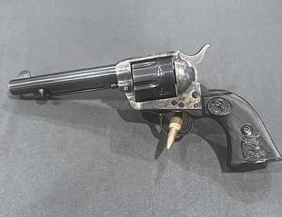 COLT SINGLE ACTION ARMY 3RD GEN 44 SPCL. EXCELENT CONDITION 1 of 15,000 made in 3rd Gen. - Image 1 of 8