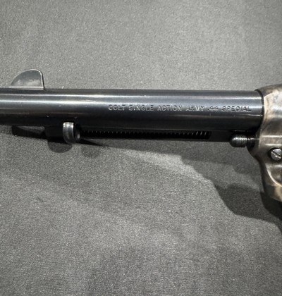 COLT SINGLE ACTION ARMY 3RD GEN 44 SPCL. EXCELENT CONDITION 1 of 15,000 made in 3rd Gen. - Image 4 of 8