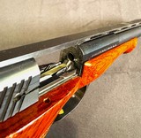 Browning Medalist .22 Excellent Condition - Image 9 of 9