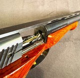 Browning Medalist .22 Excellent Condition - Image 9 of 9
