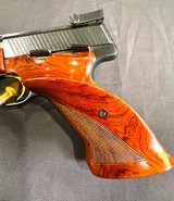 Browning Medalist .22 Excellent Condition - Image 2 of 9
