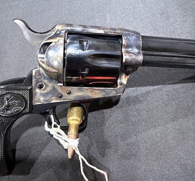 Colt Single Action Army LNIB .38-40 Excellent Condition - Image 8 of 9
