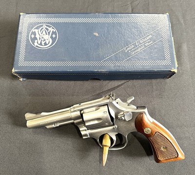 1972 SMITH & WESSON MODEL 67 