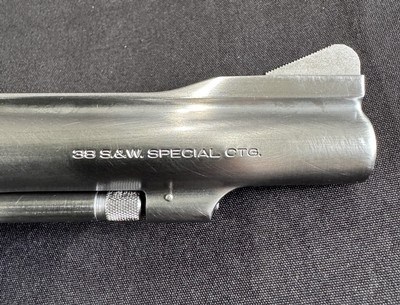 1972 SMITH & WESSON MODEL 67 
