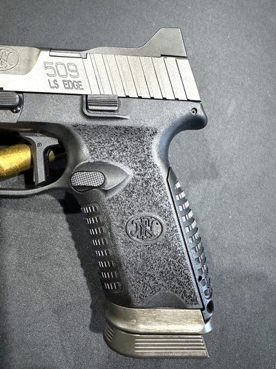 4TH OF JULY DISCOUNTED FN 509 LS EDGE 9X19 PISTOL LNIB - Image 2 of 9