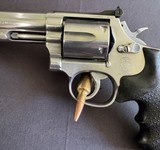 SMITH & WESSON MODEL 686 