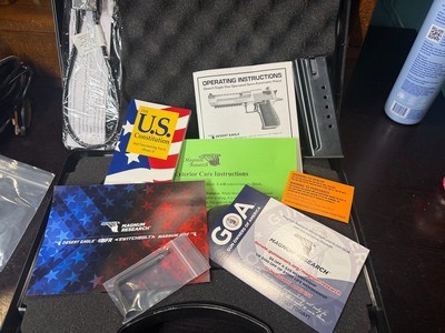 Magnum Research Desert Eagle L6 .44 Mag Carbon Blue Gold LNIB - Image 5 of 15