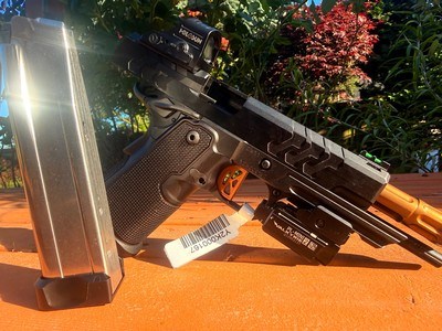 Kimber 2K11 OR Rose Gold 9mm | Holosun 507C X2 | Olight | 3 Factory Mags! - Image 3 of 15