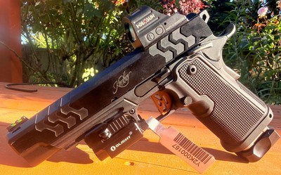 Kimber 2K11 OR Rose Gold 9mm | Holosun 507C X2 | Olight | 3 Factory Mags! - Image 1 of 15