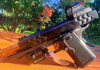 Kimber 2K11 OR Rose Gold 9mm | Holosun 507C X2 | Olight | 3 Factory Mags! - Image 14 of 15