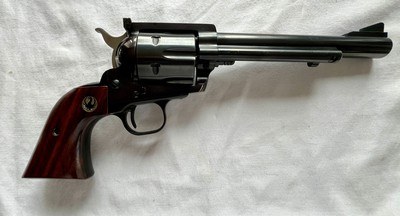 RUGER BLACKHAWK FLAT TOP .44mag 1958mfg - Image 2 of 10