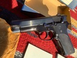 Smith & Wesson model 59 in box, beautiful pistol - 2 of 6
