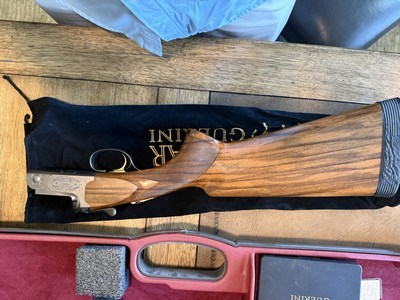 Caesar Guerini Summit Sporting 28GA O/U – 29" Barrels – Beautiful Walnut – Original Case – Factory Chokes – Excellent Condition - Image 3 of 10