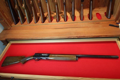 Belgium Browning Arms Company, Auto-5 Light Twelve, 12 Ga - Image 1 of 9