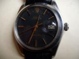 Rolex Oysterdate Model 6694 (Circa 1974) Black Dial
Analong Hand Wind - 3 of 10