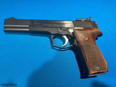 Walther P88 Sport .22 LR - Image 2 of 10