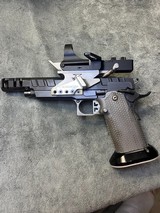 AKAI CUSTOM Open Race Division USPSA type pistol in 38 Super - Image 8 of 15