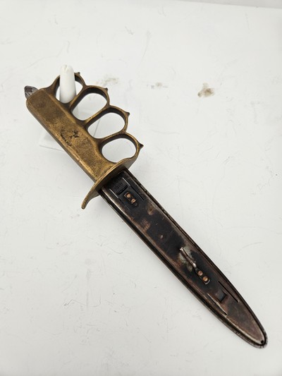 WW1 US Model 1918 Mk1 Trench Knife LF&C - Image 2 of 6