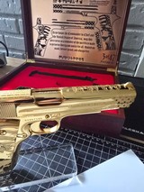 Custom 1911 Colt Trump USA 24k Gold #of47 - Image 11 of 12