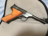 COLT WOODSMAN .22 LR IN NEW CONDITION - 2 of 5