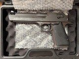MAGNUM RESEARCH DE50AE6"BLACK W/MUZZLE BRAKE - Image 5 of 6