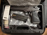 MAGNUM RESEARCH DE50AE6"BLACK W/MUZZLE BRAKE - Image 3 of 6