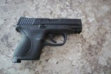 Like New S&W M&P 40C with Factory Case - 3 of 7