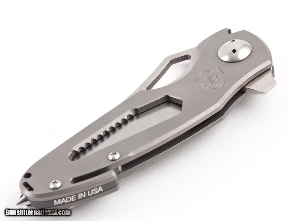 SUREFIRE DELTA EW04 FOLDING UTILITY KNIFE WITH 3.3 IN. BLADE WITH