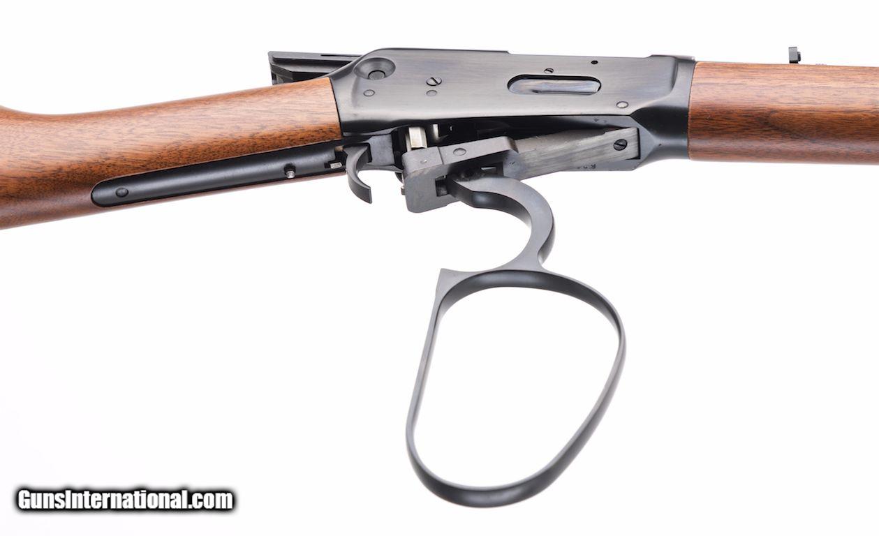 WINCHESTER MODEL 94AE .357 MAG. LARGE LOOP LEVER ACTION RIFLE