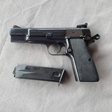 Browning Hi Power 9mm Classic - 4 of 9