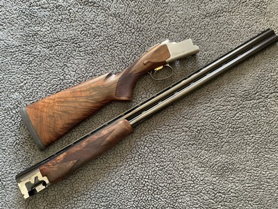 Browning CXS White Custom Sporter, 12 gauge 32