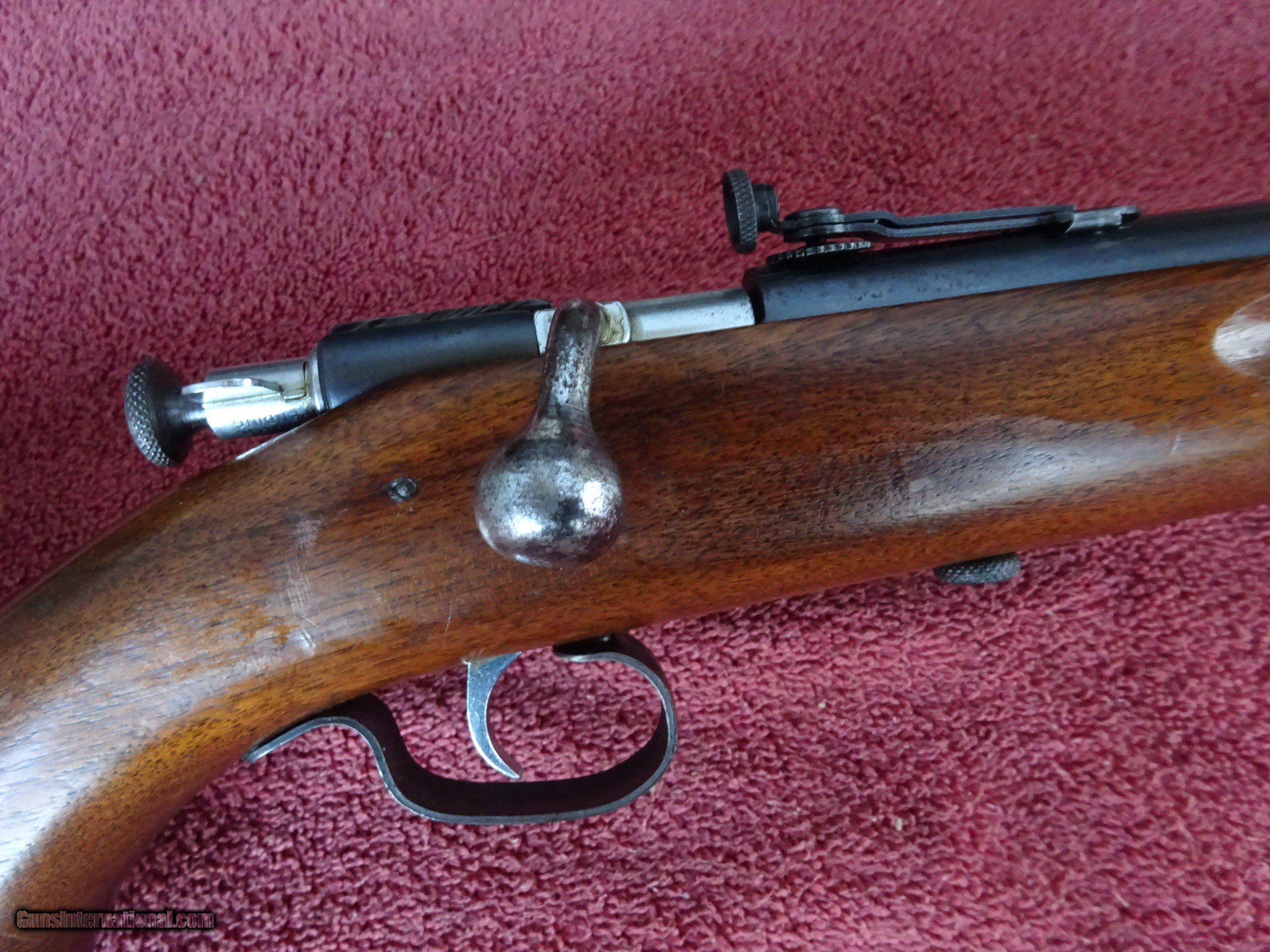 WINCHESTER MODEL 68 - EARLY GROOVED FOREARM