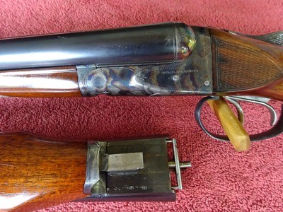 A H FOX, PHIL., 16 GAUGE AND 20 GAUGE 2 BARREL SET