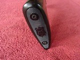 REMINGTON MODEL 572 BDL DELUXE - NEW IN THE BOX, PERFECT CONDITION - 11 of 15