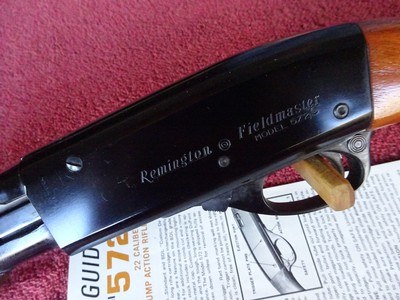 REMINGTON MODEL 572 FIELDMASTER
LIKE NEW
