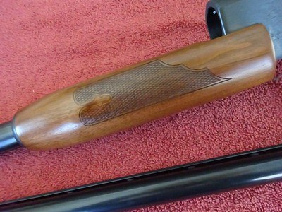 ITHACA MODEL 37 DELUXE VENT RIB - NEW IN ITS ORIGINAL BOX - MADE IN 1976 - Image 4 of 11