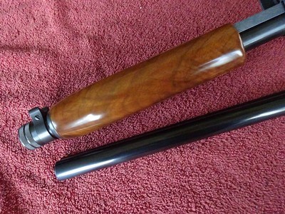 ITHACA MODEL 37 DELUXE NEW IN ITS ORIGINAL BOX - Image 6 of 14