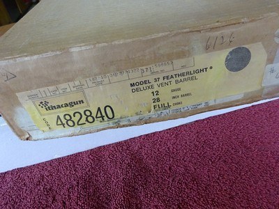 ITHACA MODEL 37 DELUXE VENT RIB NEW IN ITS ORIGINAL BOX - Image 2 of 15