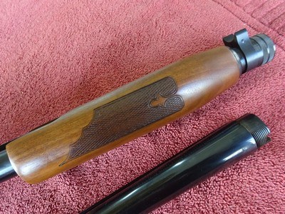 ITHACA MODEL 37 DELUXE VENT RIB NEW IN ITS ORIGINAL BOX - Image 14 of 15