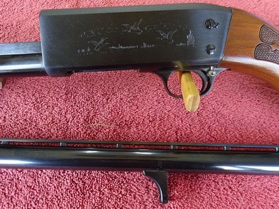 ITHACA MODEL 37 DELUXE VENT RIB NEW IN ITS ORIGINAL BOX - Image 3 of 15