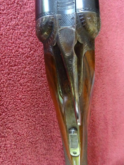 PARKER REPRO DHE 20 GAUGE EXCEPTIONAL WOOD BEAVERTAIL FOREARM - Image 11 of 15