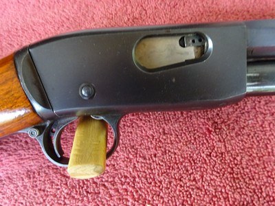 REMINGTON MODEL 12-C - SUPERB ORIGINAL CONDITION - Image 1 of 15