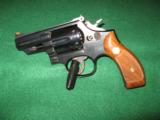 Smith & Wesson Model 19 Revolver - 2 of 7