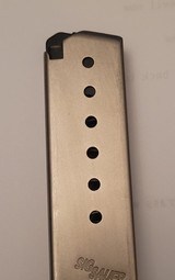 Sig Sauer model 232 .380 - 2 of 6