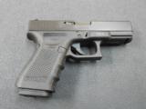 Glock 19 gen4 9mm- 2 of 3