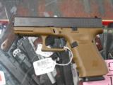 Glock 19 Gen4 FDE 9mm - 2 of 3