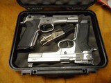 Smith & Wesson Performance Center 5906 9mm
PPC - 12 of 12