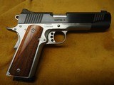 Kimber 1911 Custom II 45acp - 2 of 11
