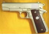 COLT (18) 1911 COMMANDER - 2 of 2
