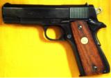 COLT (17) 1911 COMBAT COMMANDER - 2 of 2